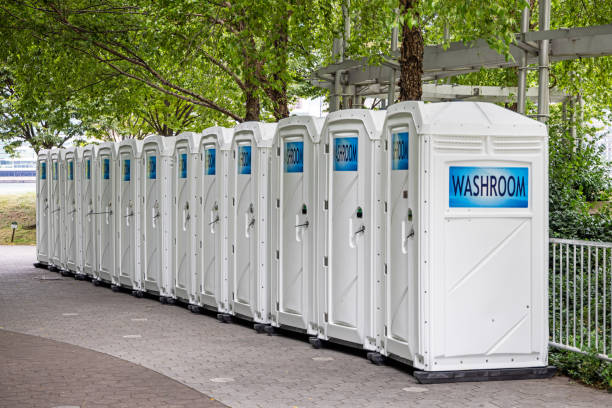 Best Restroom trailer rental cost  in Farmersville, CA